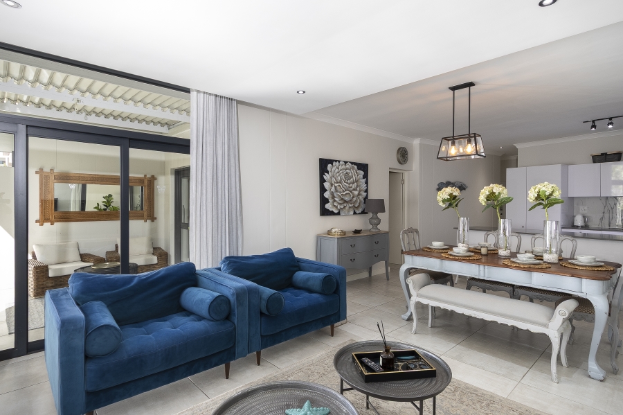 To Let 3 Bedroom Property for Rent in Paardevlei Western Cape